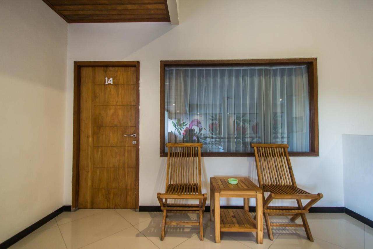 Kuta Suci Guesthouse ภายนอก รูปภาพ