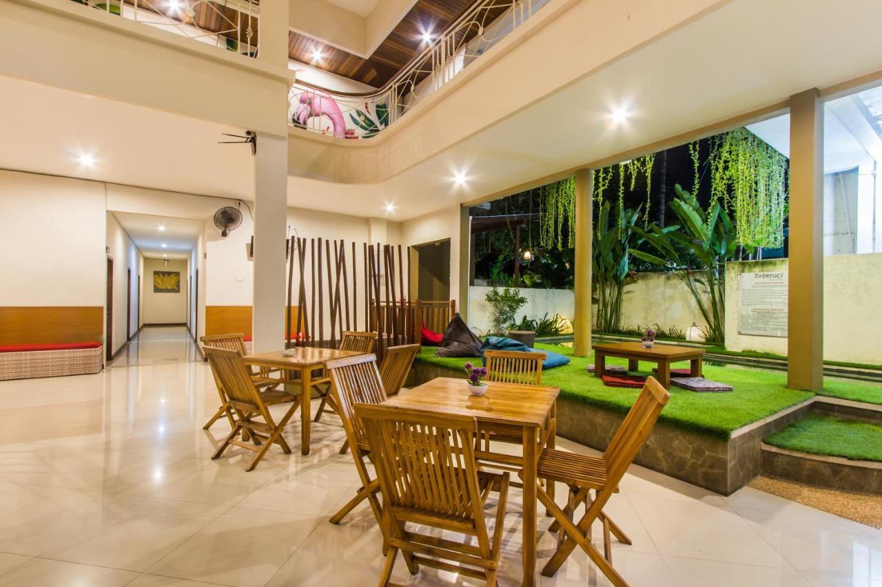 Kuta Suci Guesthouse ภายนอก รูปภาพ